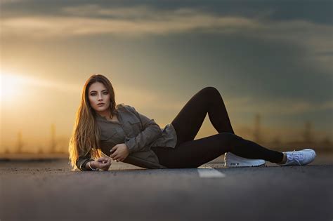 woman laying on side|Free Woman Laying On Side Photos .